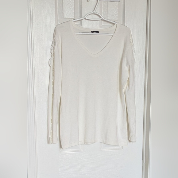 Vila Milano Womens (XL) Off-White V-Neck Sweater w/Full Sleeve Crochet Cut-Outs - Picture 7 of 12